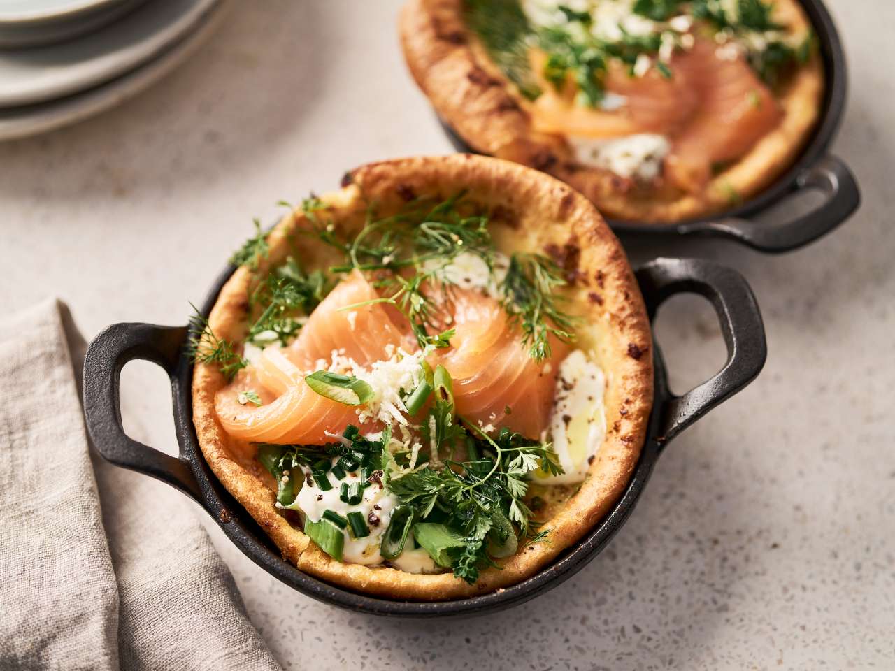 Ofenpfannkuchen mit Räucherlachs Ofenpfannkuchen mit Räucherlachs