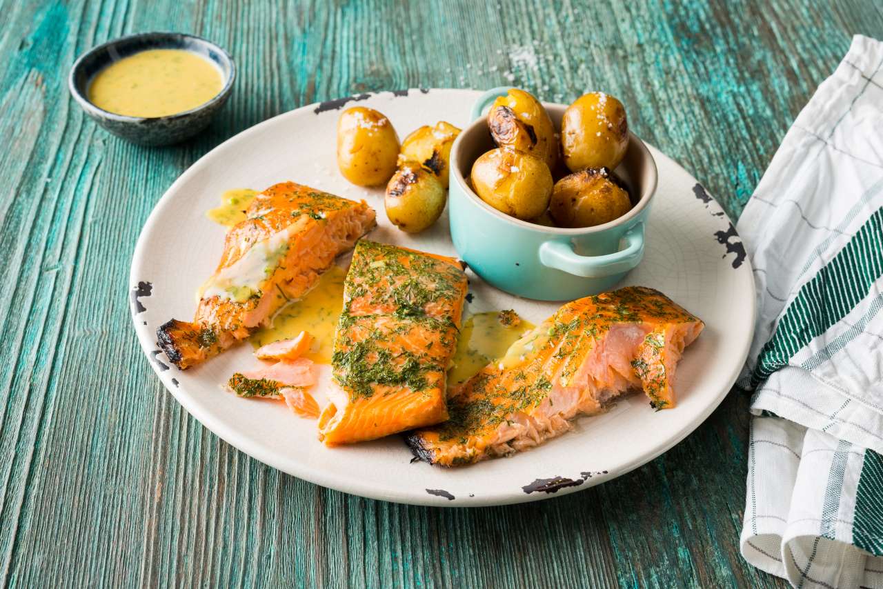 Rezept: Lachs vom Zedernholzbrett Graved-Style 