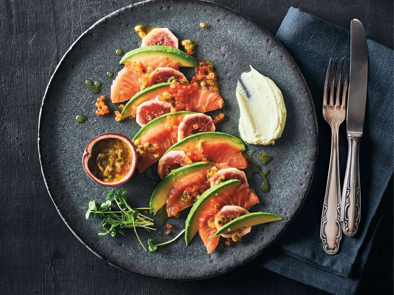 Rezept: Lachs-Sashimi mit Passionsfrucht-Marinade