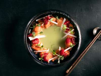 Lachs-Ceviche mit Wasabi-Tigermilch