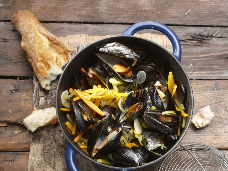 Miesmuscheln bretonisch Miesmuscheln bretonisch