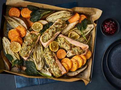 Lachsfilets mit Pistazien-Kräuterkruste