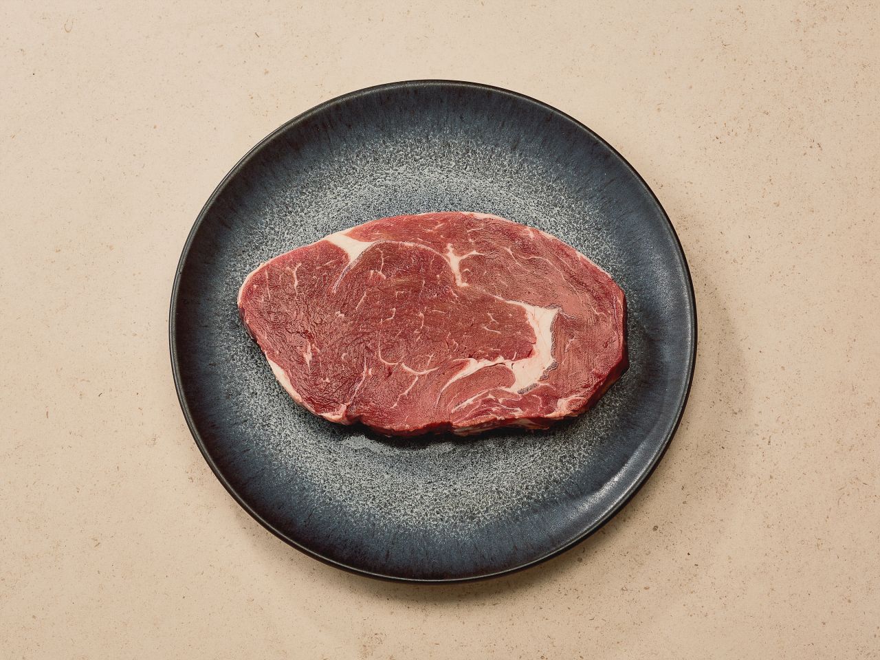 Deutsches Angus Beef »Rib-Eye« Deutsches Angus Beef »Rib-Eye«