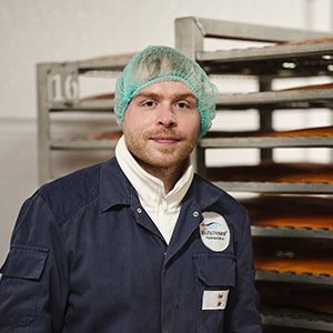 Kevin Beier, Räucherer