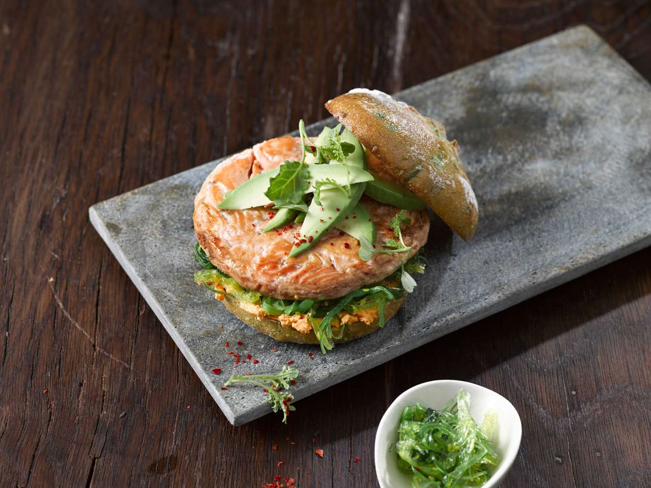 Rezept: Lachs Burger "Asiatisch"