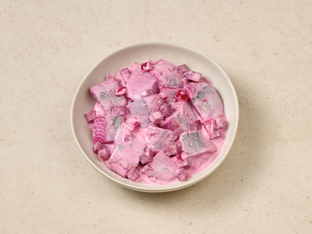 Feinster Heringssalat rot · 400g Feinster Heringssalat rot · 400g