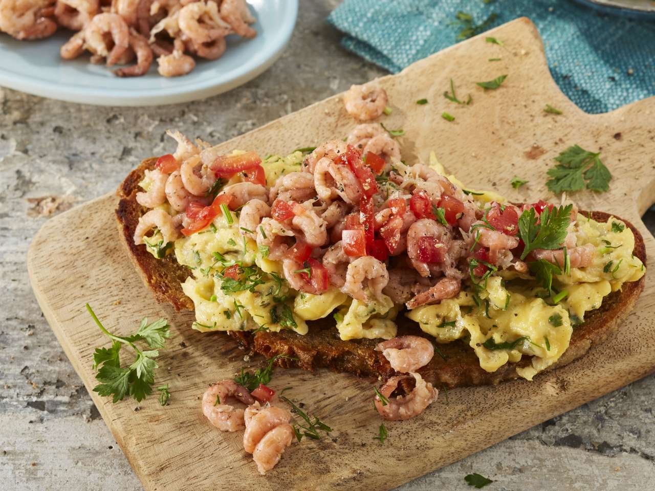 Rezept: Krabben mit Rührei auf Stulle